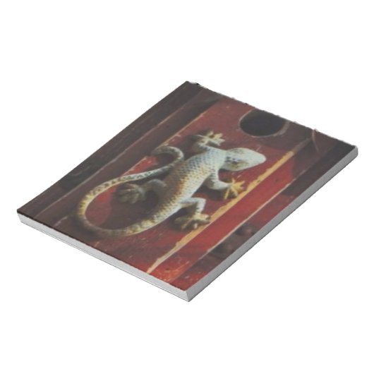 Eidechse aus abgetragenem Holz Notizblock (Rotiert)