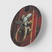 Eidechse aus abgetragenem Holz Runde Wanduhr (Winkel)