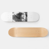 Eidechsen-Mops Skateboard (Horizontal)