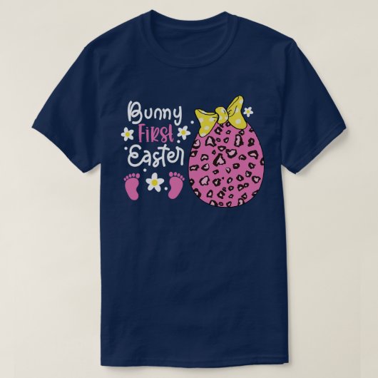 Eier Leopard Ostertag Schwangerschaft Bunny First  T-Shirt (Design vorne)