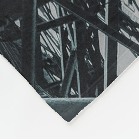 Eifelturm Paris Steel und Himmel Fleecedecke (Ecke)