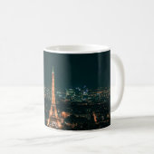 EIFFEL TOWER AM NACHT KAFFEETASSE (VorderseiteRechts)