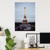 Eiffel Tower at Dusk Poster (Heimbüro)