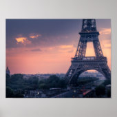 Eiffel Tower at Dusk Poster (Vorne)