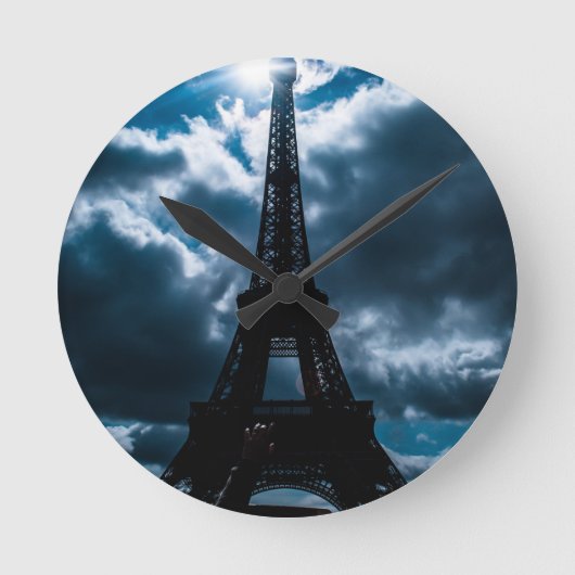 Eiffel Tower Blue Night Runde Wanduhr (Vorderseite)