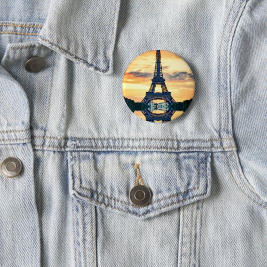 Eiffel Tower Paris Abend European Travel Button (Beispiel)