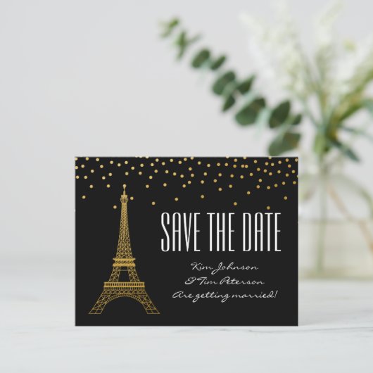 Eiffel Tower Paris Black Gold Save the Date Ankündigungspostkarte (Stehend Vorderseite)