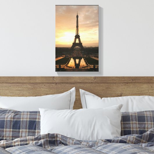Eiffel Tower Sunrise Leinwanddruck (Insitu (Schlafzimmer))