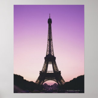 Eiffelturm bei Sonnenuntergang Poster