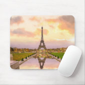 Eiffelturm beim Sonnenaufgang Mousepad (Mit Mouse)