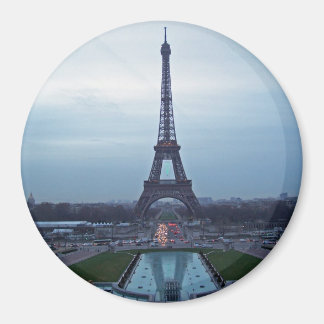 Eiffelturm im Morgengrauen Magnet