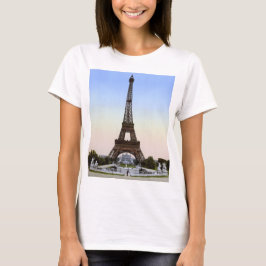Eiffelturm im Paris des 19. Jahrhunderts T-Shirt