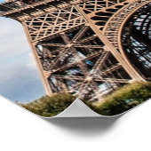Eiffelturm in Paris, die Stadt der Liebe Poster (Ecke)
