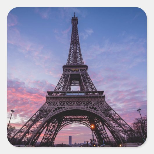 Eiffelturm in Paris, Frankreich Pink Lila Quadratischer Aufkleber (Vorderseite)