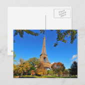 Eiffelturm mit Herbstbäumen und Blätter Postkarte (Vorne/Hinten)