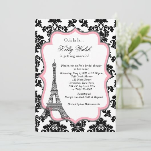 Eiffelturm Pink Paris Bridal Dusche Einladung (Stehend Vorderseite)