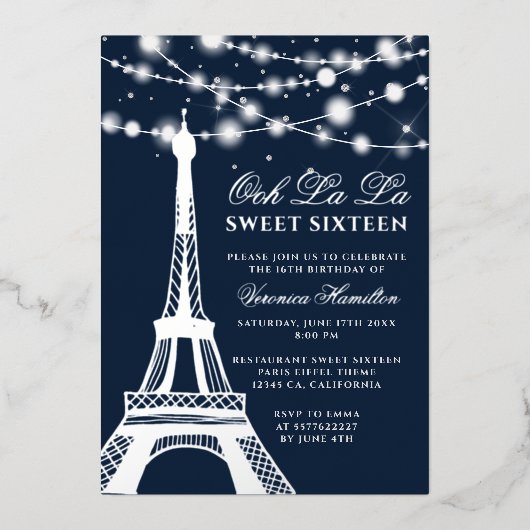 Eiffelturm silberne Glitzer leuchtet blau Sweet 16 Folieneinladung (Vorderseite)