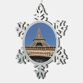 Eiffelturm von Paris in der französischen Tasse Schneeflocken Zinn-Ornament (Rechts)