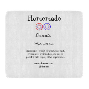 Eigene Donuts mit Liebe ergänzen Text-Website Schneidebrett