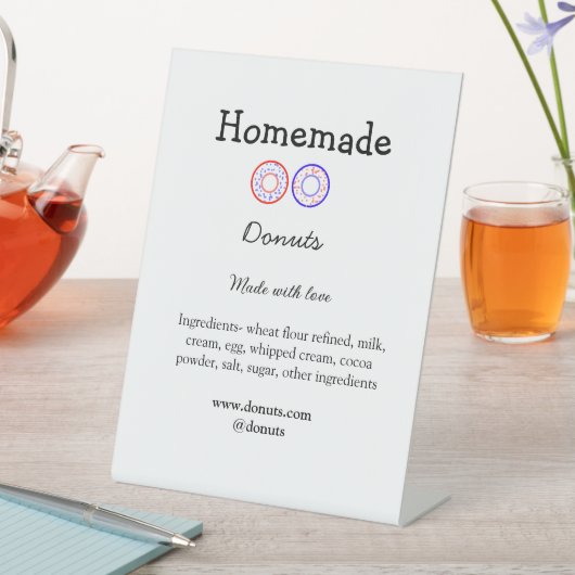 Eigene Donuts mit Liebe ergänzen Text-Website Sockelschild (In Situ)