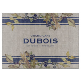 Eigene Gold-Blätter und Berry-Ernte Schneidebrett