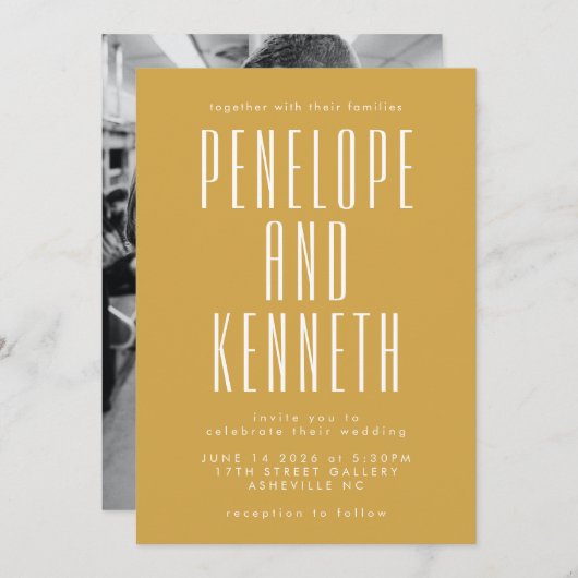 Eigene Namen Retro Typografie Gelbes Foto Hochzeit Einladung (Vorne/Hinten)