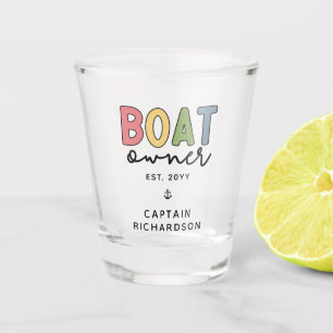 Eigener Eigentümer des Bootes gründete neue Gesche Schnapsglas
