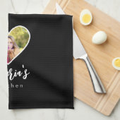 Eigenes Foto im Schwarzen Herzrahmen Moderne Kalli Geschirrtuch (Viertel Falte)