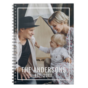 Eigenes Foto mit Familienname und Gründungsjahr Notizblock