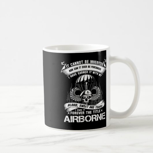 Eigenes für immer Der Titel Im Flugzeug Army Range Kaffeetasse (Rechts)