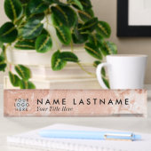 Eigenes Logo für Peach Marble Namensplakette