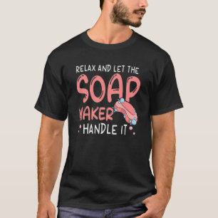 Eigenes Seifenherstellungsangebot für einen Seifen T-Shirt