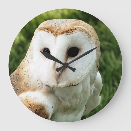 EIGENSCHAFT GROßE WANDUHR (Vorderseite)