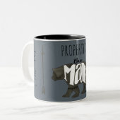 Eigentum von Mutter Bear- Approach auf eigene Zweifarbige Tasse (Vorderseite Links)