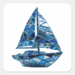 Eigenwilliges Silbernes BLAUES GLAS-SEGELBOOT Quad Quadratischer Aufkleber