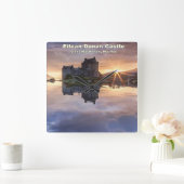 Eilean Donan Castle - MacKenzie MacRae Clans Quadratische Wanduhr (Zuhause)