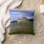Eilean Donan Castle Scotland Kissen (Decke)
