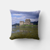Eilean Donan Castle Scotland Kissen (Vorderseite)