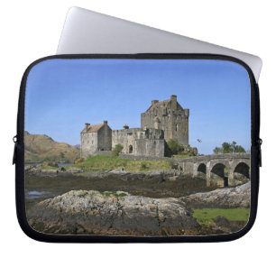 Eilean Donan Schloss, Schottland. Das berühmte Eil Laptopschutzhülle