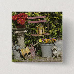 Eimer, Schuhe und Blumen, Zaanse Schans, Button