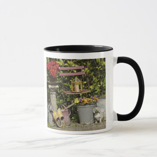 Eimer, Schuhe und Blumen, Zaanse Schans, Tasse (Rechts)
