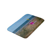 Eimer und Spade am Dornoch Beach Badematte (Schrägansicht)