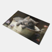 Eimer voll von Joy Sweet Gray Kitten Fußmatte (Schrägansicht)