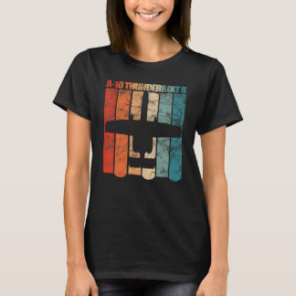 Ein A 10 Thunderbolt Ii Warthog Flugzeug Retro-Far T-Shirt