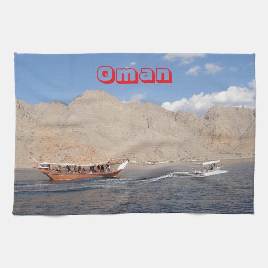 Ein Abenteuer an der Küste von Omani Geschirrtuch (Horizontal)