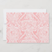 ein abstraktes, rosa und weißes Design auf weißem Einladung (Rückseite)