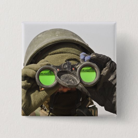 Ein afghanischer Soldat sucht den Horizont Button (Vorderseite)