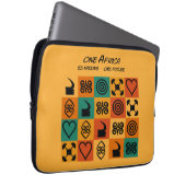 Ein Afrika – Adinkra – Ghana -  Laptopschutzhülle (Vorne Rechts)