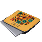 Ein Afrika – Adinkra – Ghana -  Laptopschutzhülle (Vorne Knopf)