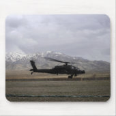 Ein AH-64A Apache startet Mousepad (Vorne)